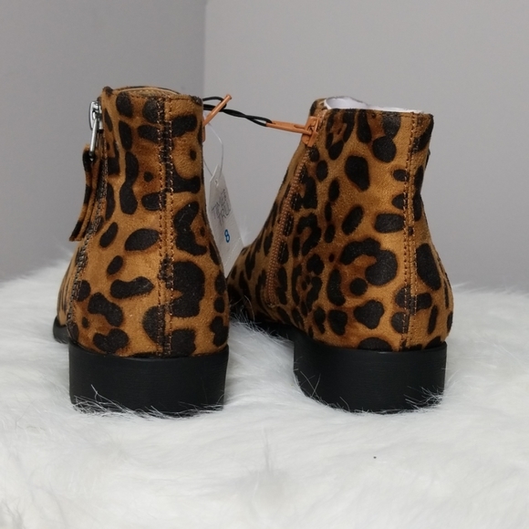 Time and Tru Two Zip Women's Animal Print Booties - Picture 6 of 8